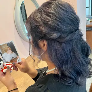 セミロング カラー ヘアアレンジ REONA🪽✨薬院 レイヤーカット🫧のヘアスタイル