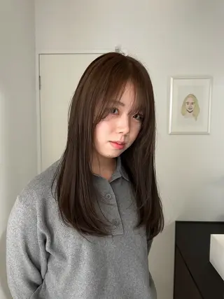 セミロング カラー enrichミヤモト ヒロヤのヘアスタイル