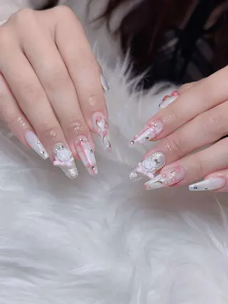 ネイル Lumi Shinokuboのネイルデザイン
