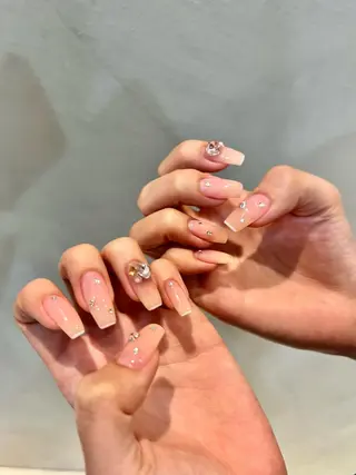 ネイル emunail あやかのネイルデザイン