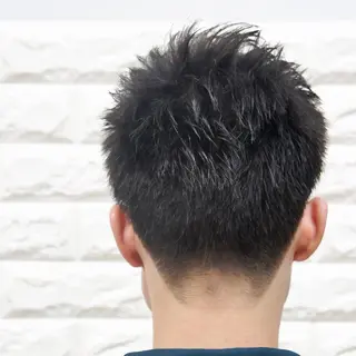 ショート メンズ メンズヘア専門 ウタカユウキのヘアスタイル