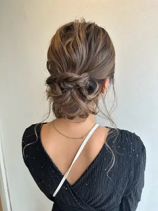 ヘアアレンジ ITAKURA赤道 中山彩花のヘアスタイル