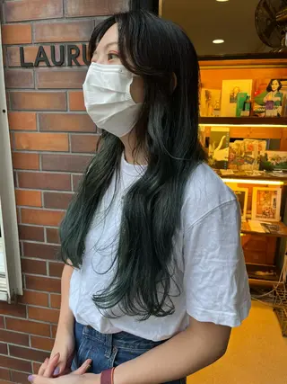 ロング カラー eri kinjoのヘアスタイル
