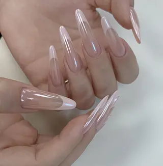 ネイル 鈴木 俊玲のネイルデザイン