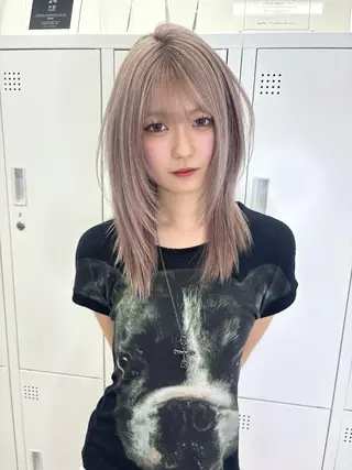 セミロング カラー ブリーチカラー/ デザインカラー/栄のヘアスタイル