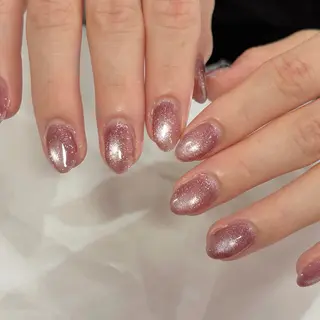 ネイル LAVISH sakiのネイルデザイン