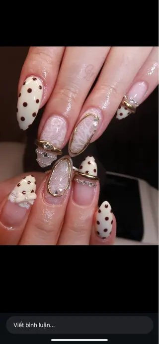 ネイル Rina Mika Nailsのネイルデザイン