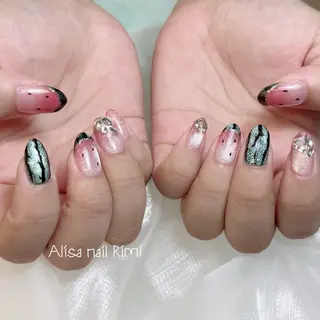 ネイル リ ミのネイルデザイン