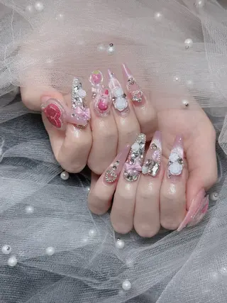 ネイル Lumi Shinokuboのネイルデザイン