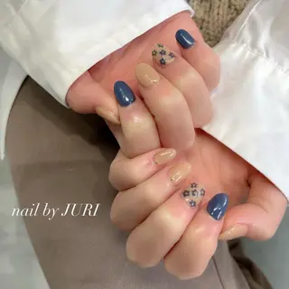 ネイル 𝐍𝐄𝐎 𝐉𝐔𝐑𝐈のネイルデザイン