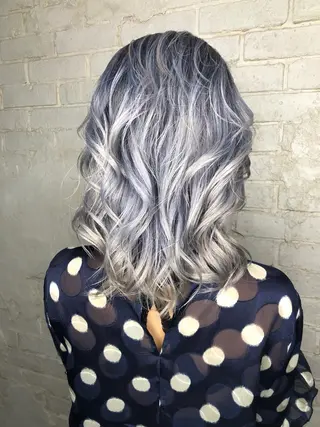 セミロング カラー welring hair salonのヘアスタイル