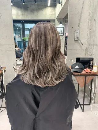 セミロング カラー 🌟miyuki モデルさん大募集のマツエク・マツパデザイン