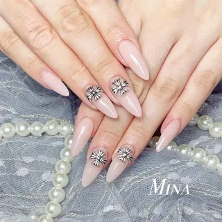 ネイル 🎀 moo~ 🎀のネイルデザイン