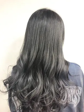 カラー 最高級エクステ /羽エクステ白石宇由のヘアスタイル