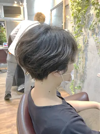 ショート カラー 増山 大起のヘアスタイル