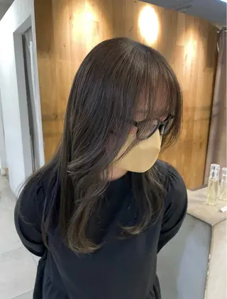 セミロング miyu /色素薄め Oliveのヘアスタイル