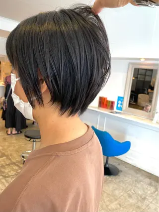 ショート カラー 谷合 貴志のヘアスタイル