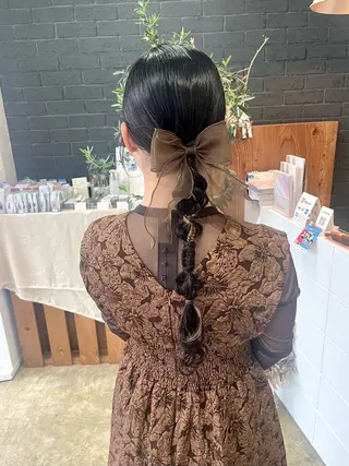 ロング ヘアアレンジ 🪞Unge チヒロ 女性限定のヘアスタイル
