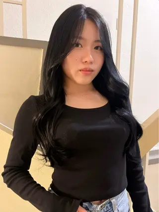ロング カラー SIKI yuuna レイヤーカット🪽のヘアスタイル