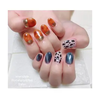 ミディアム ネイル 🐾enen style 🐾のネイルデザイン