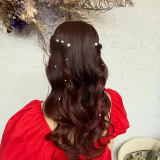 ロング カラー ヘアアレンジ いちかわ ことねのヘアスタイル