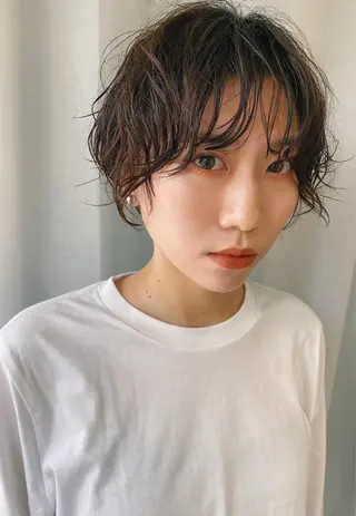 ショート パーマ ヘアアレンジ lani ブリーチ /ダブルカラーのヘアスタイル