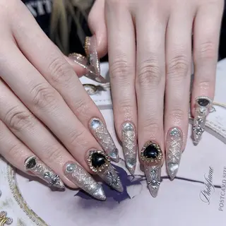 ネイル Queen‘s なんのネイルデザイン