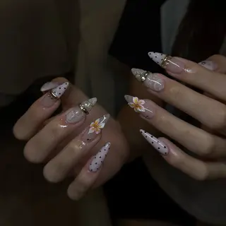 ネイル IROHA NAIL 北村菜帆のネイルデザイン