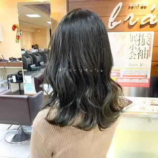 セミロング レイヤー/艶髪カラー 森本くるみのヘアスタイル
