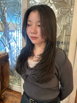 ロング カラー 四日市/レイヤー /似合わせカットのヘアスタイル