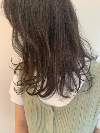 セミロング カラー パーマ ヘアアレンジ 加藤 綾華のヘアスタイル