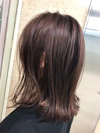 ミディアム カラー 菅村 勇亮のヘアスタイル