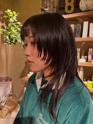 ミディアム Befine🫧岡田 万侑のヘアスタイル