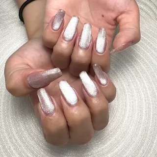 ネイル HAILEY nail saronのネイルデザイン
