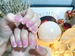 ショート ネイル One Plus Nail Salonのネイルデザイン