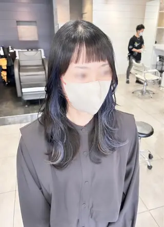 セミロング レイヤー/艶髪カラー 森本くるみのヘアスタイル
