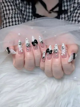 ネイル Eli Muse 新宿ネイルのネイルデザイン