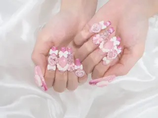 ネイル amore 心斎橋店のネイルデザイン
