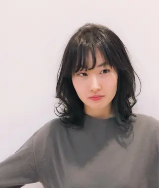 ミディアム カラー 樋野 亮のヘアスタイル