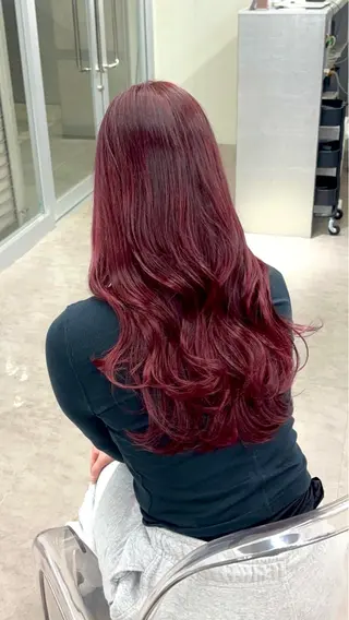 ロング 長谷川 日南のヘアスタイル