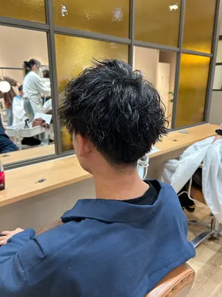 パーマ メンズ 宮本 季奈のヘアスタイル