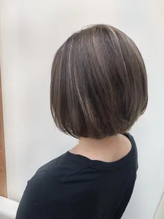 ショート カラー ナチュラルスタイル/ 透明感カラー/比嘉のヘアスタイル