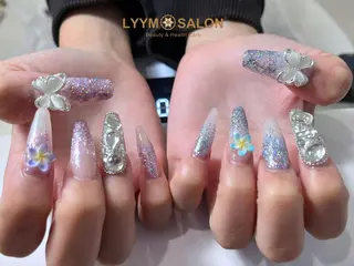 ネイル LYYM Salon Miraのネイルデザイン