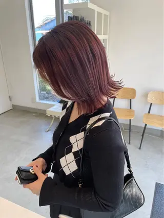 ミディアム 長山 茉白のヘアスタイル