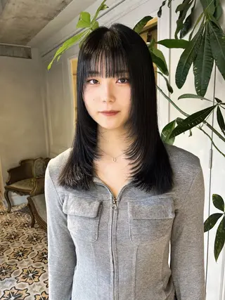 ミディアム カラー TaNa. 笑南(えみな)のヘアスタイル