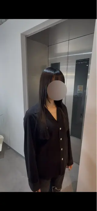 ロング Haruto /ナチュラル艶カラーのヘアスタイル