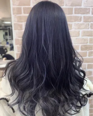 ロング 鬼嶋 愛のヘアスタイル