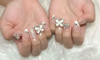 ネイル D-BEAUTY Nailsalonのネイルデザイン