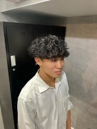 ショート パーマ特化美容師 佐藤壮流のヘアスタイル
