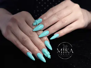 ネイル Mika Nails 心斎橋のネイルデザイン